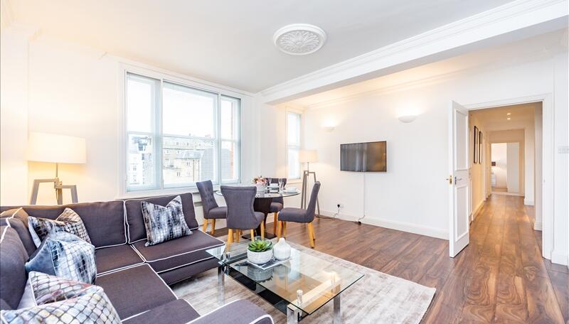 2 bed property in 39 Hill Street, London, London